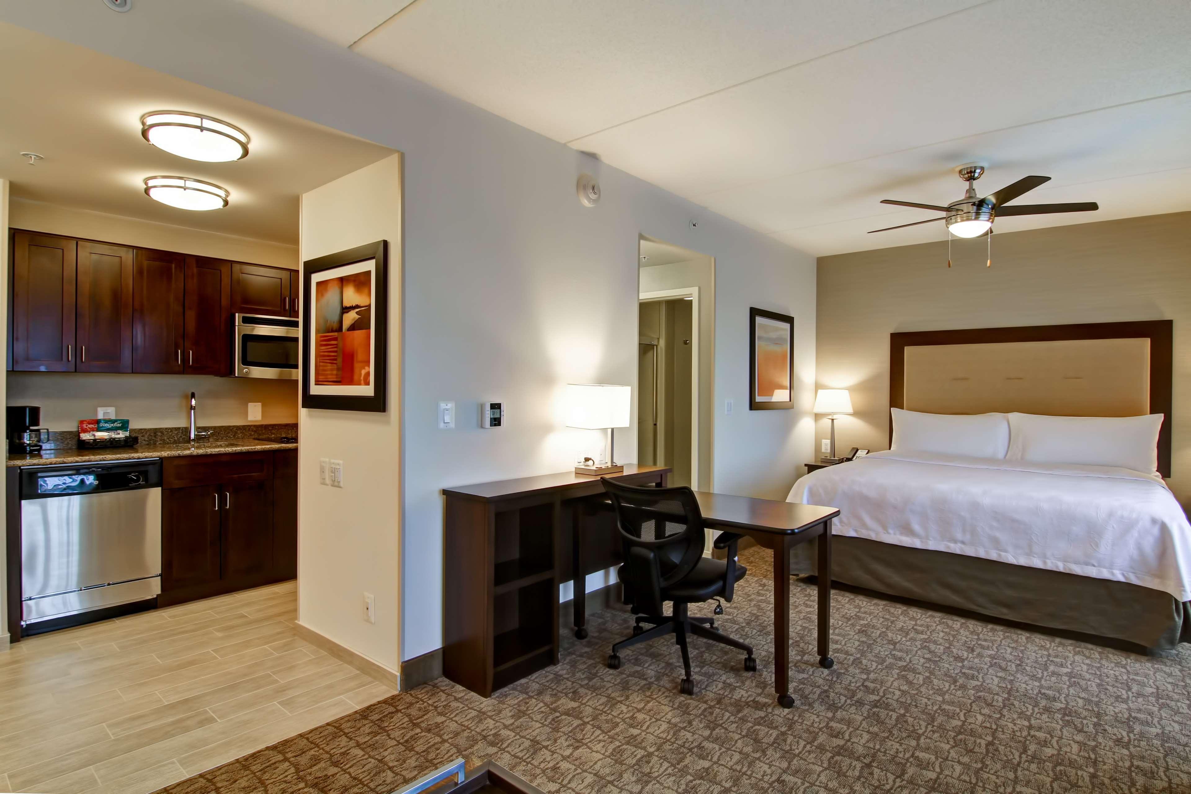 Homewood By Hilton Woodbridge